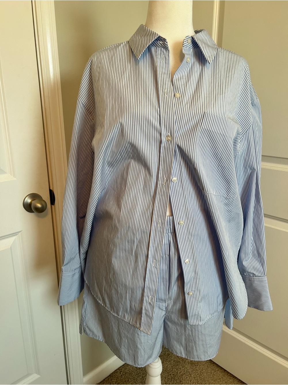 Mango Light Blue & White Pinstripe 2 Piece Set (Button-Down Shirt and Shorts)